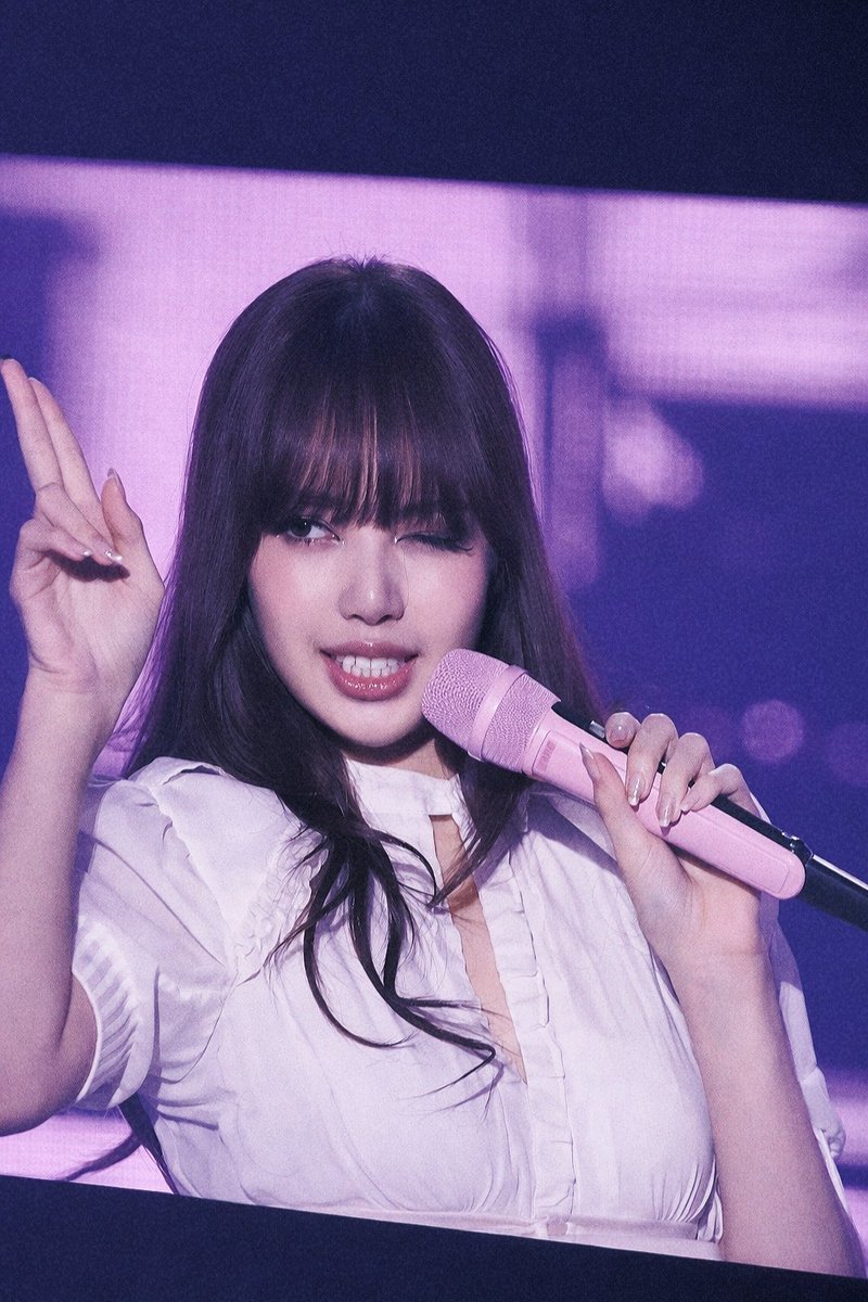 nanazou20060819's tweet image. リサのあじゃす✌🏽可愛すぎ