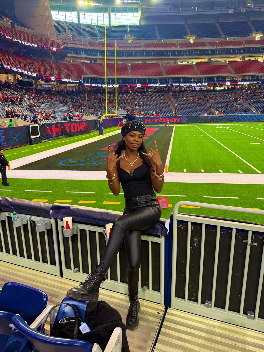 TIKO TEJAS ⚡️ tweet media