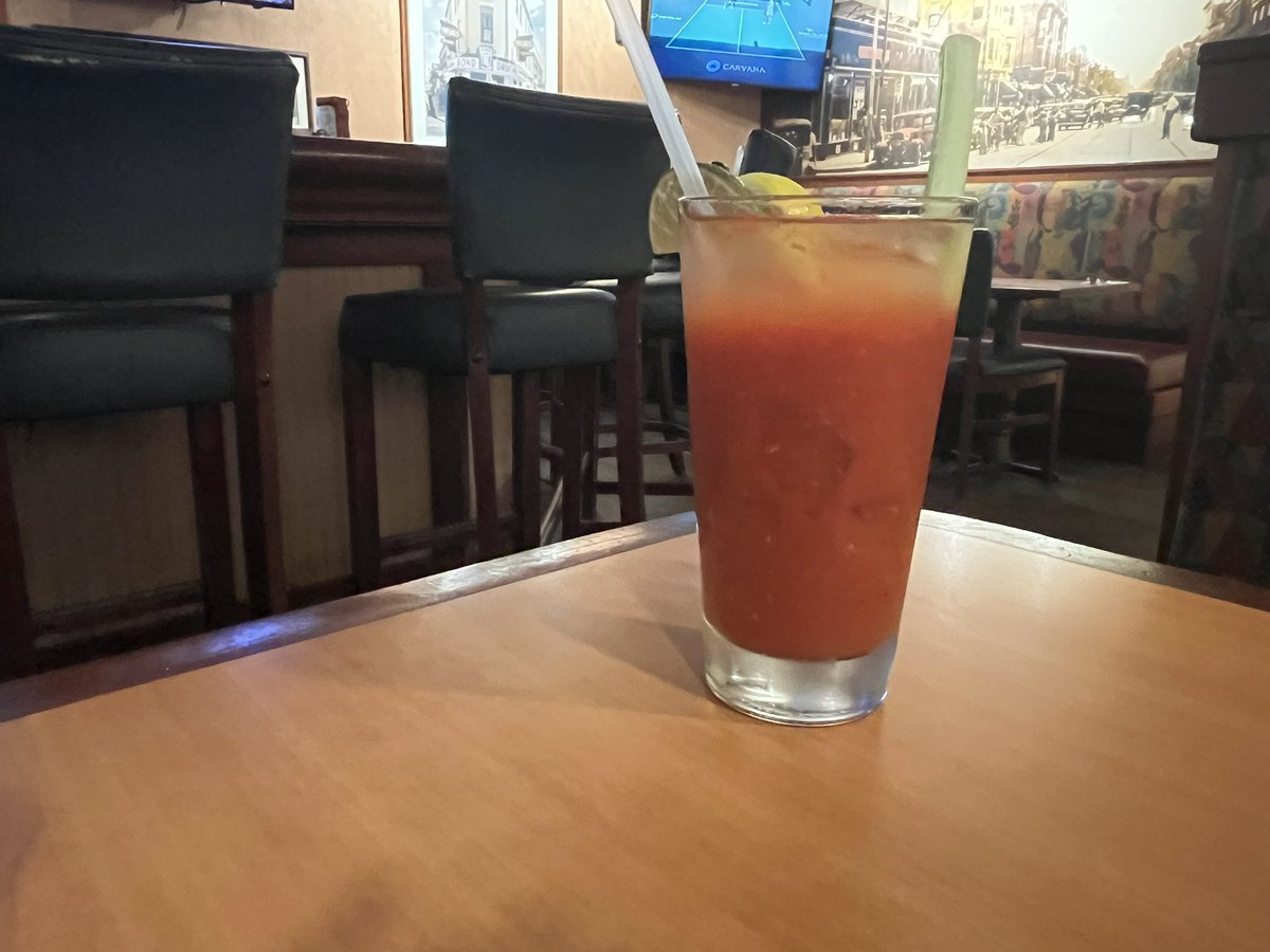 MarcHurBoston's tweet image. Deli food on a raw, chilly day is always a good bet. #SandS #Cambridge