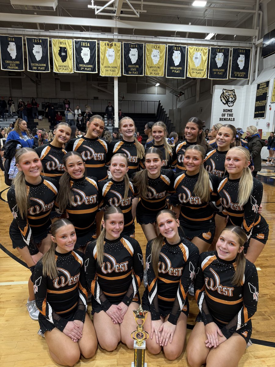 LW_WestCheer's tweet photo. Sunday Funday! We are so proud of this program! Both teams hit & we couldnโt be prouder! #ohana #orangeobsession #gobears #3rd #1st
-Bengal Invite-
๐ธBACK TO WORK๐ธ https://t.co/q0k76DIxjD