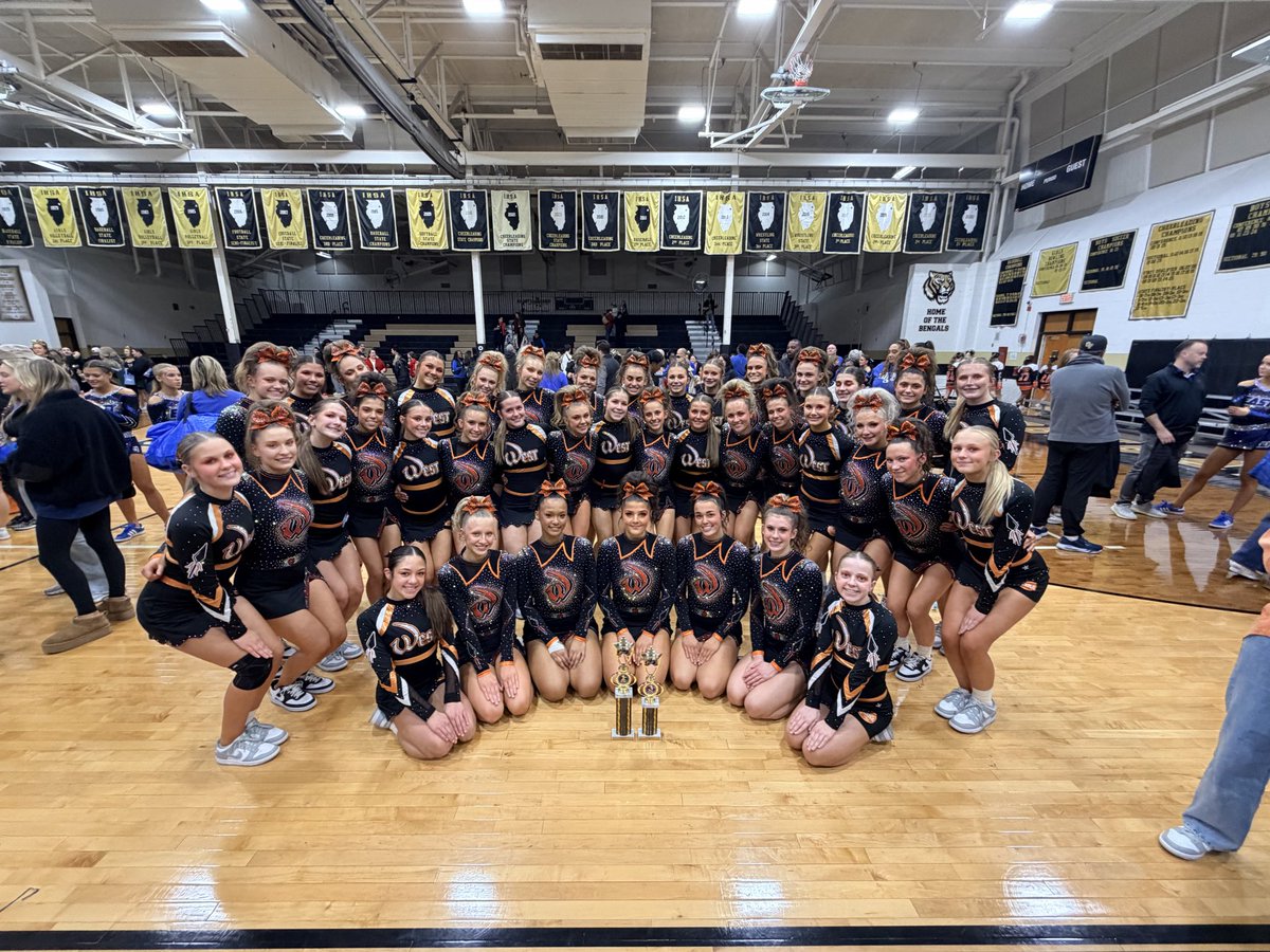 LW_WestCheer's tweet photo. Sunday Funday! We are so proud of this program! Both teams hit & we couldnโt be prouder! #ohana #orangeobsession #gobears #3rd #1st
-Bengal Invite-
๐ธBACK TO WORK๐ธ https://t.co/q0k76DIxjD