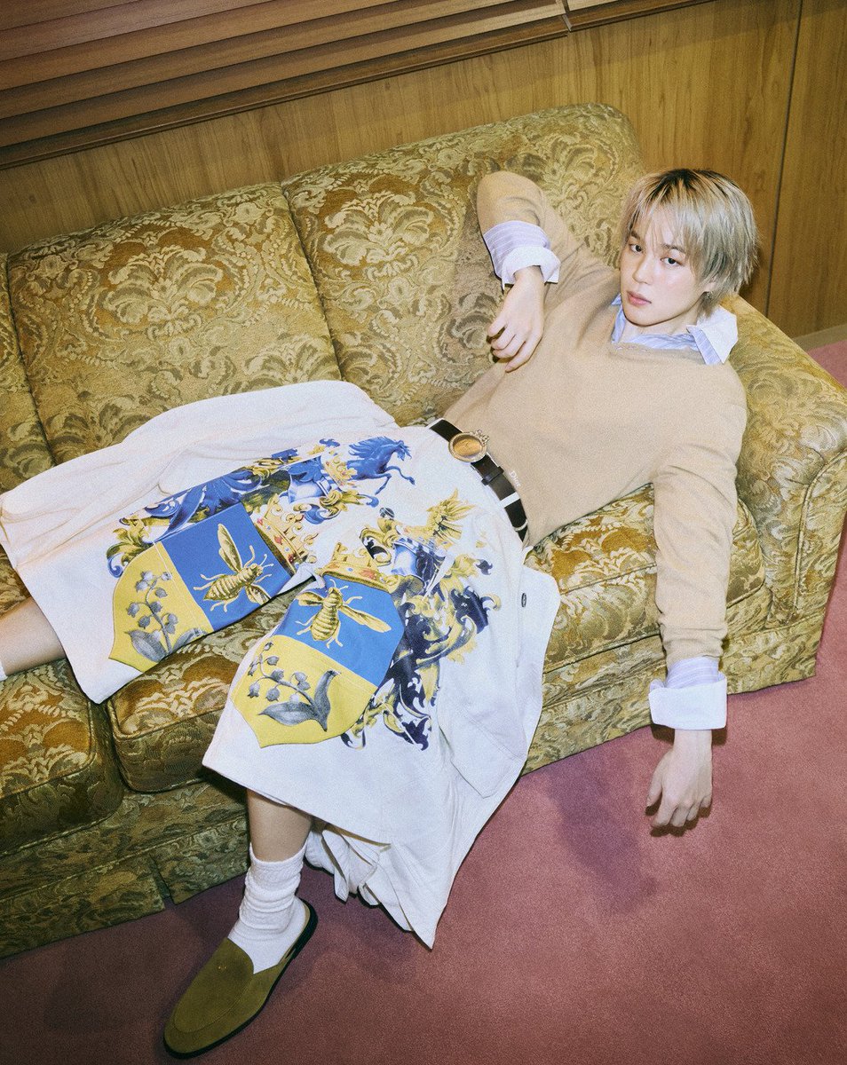dalbitbangtan's tweet image. 📸 PHOTO

@BTS_twt Jimin x Vogue Korea additional shots (thread)