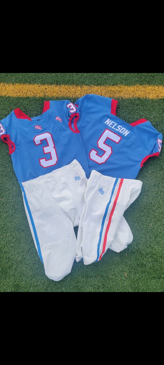 NSCapparel's tweet photo. 🚨CALLING ALL HIGH SCHOOL FOOTBALL PROGRAMS🚨

Kickoff may be 8 months away, but the time to order new uniforms starts now!

Get in our Super Sonic uniforms for an affordable price! 

$110 gets you a jersey and a pair of pants. Professional quality uniforms for a budget friendly price!

Shoot us a DM or email today to get started!

nscsportsapparel@gmail.com