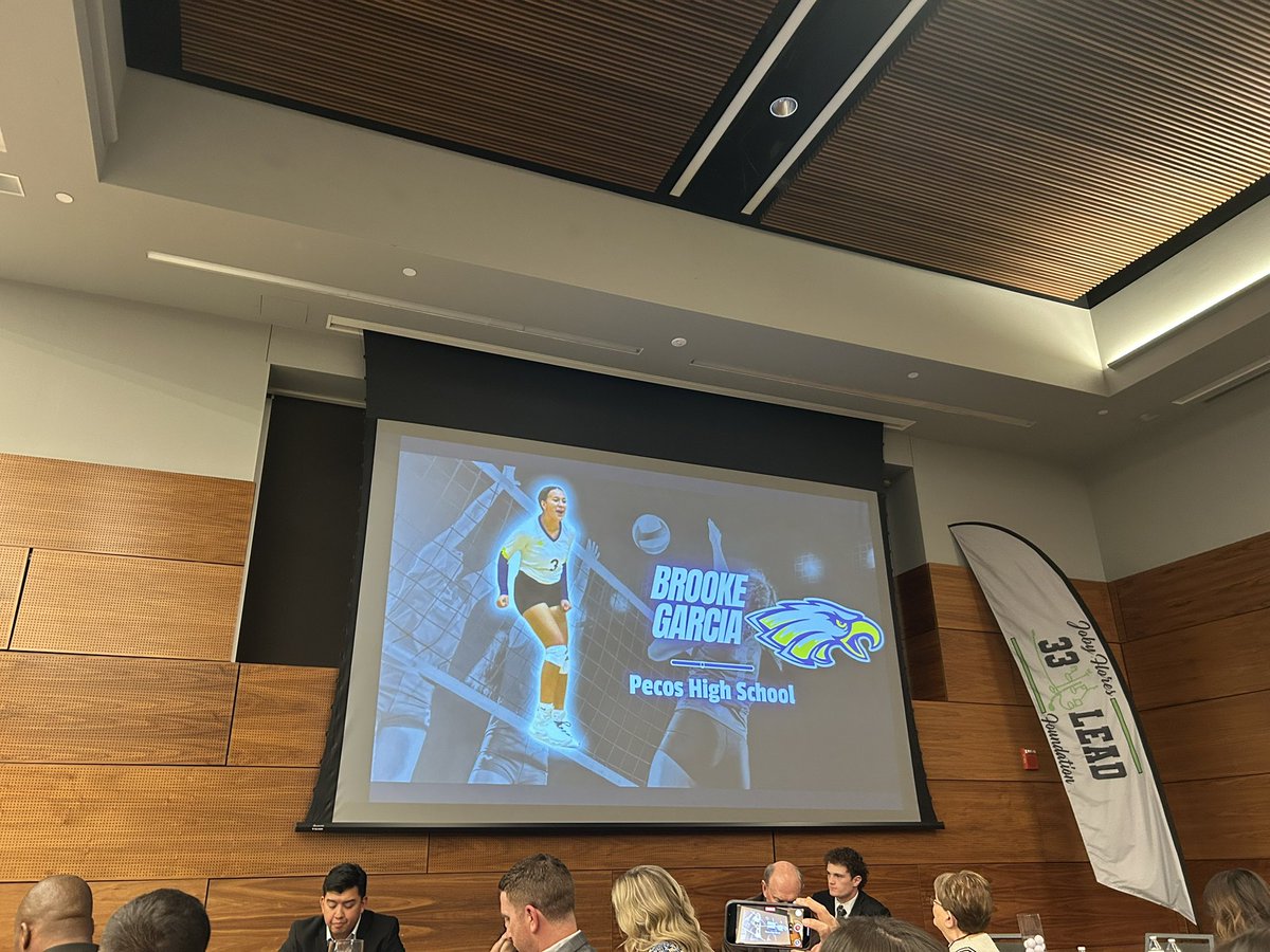 Mike Peters tweet media