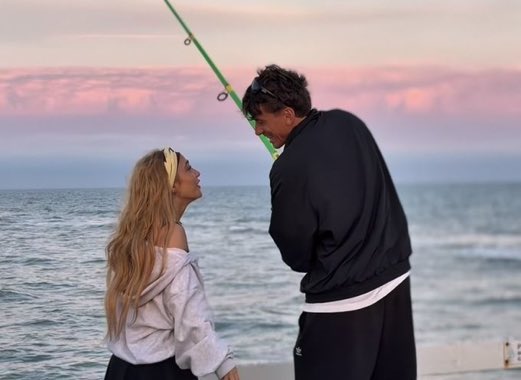 lolabindigo's tweet image. el amor es genuinamente lo más lindo que nos pasó en la vida