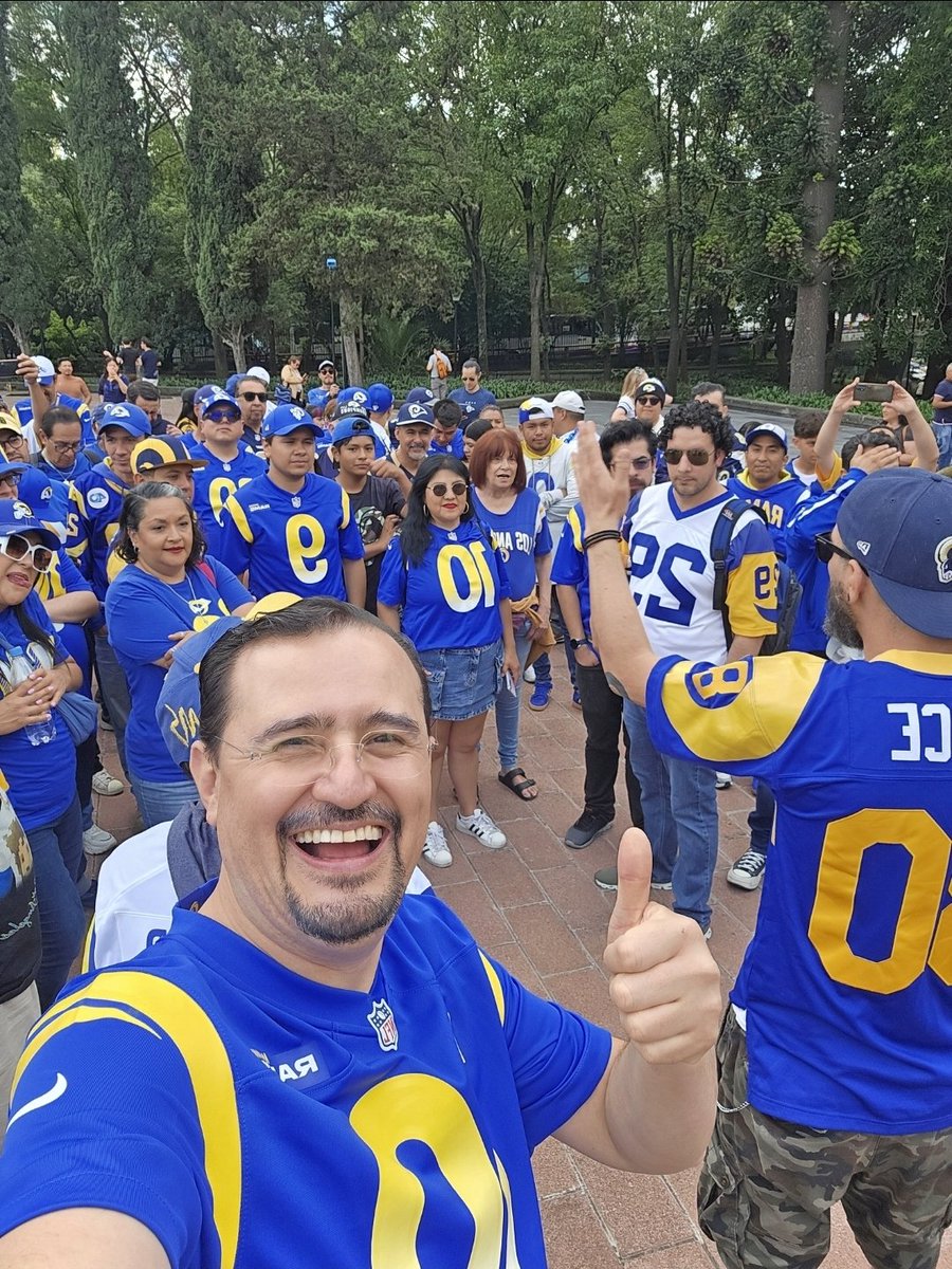 Go Rams #NFLenTelevisa
