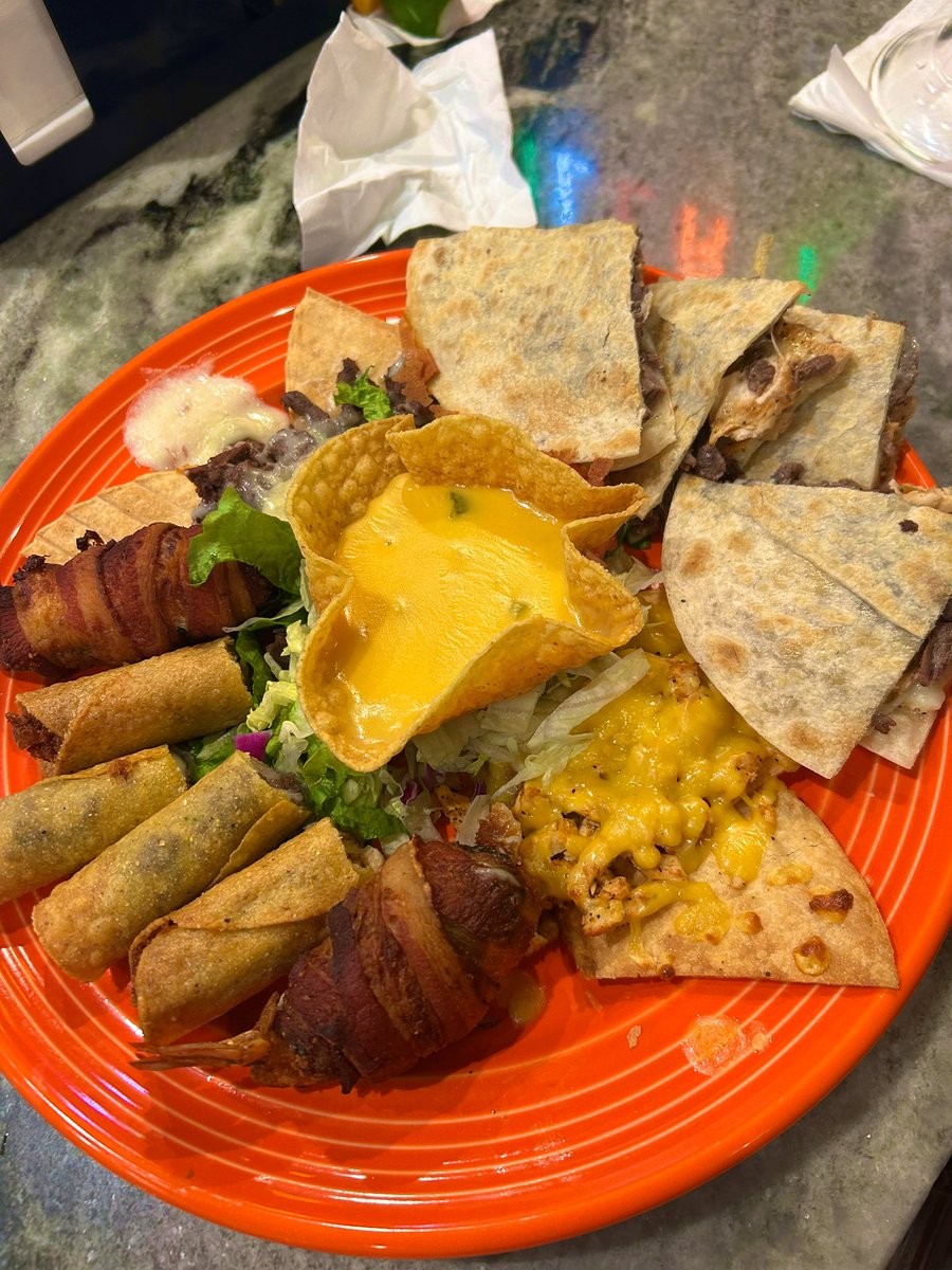 quishaababyy's tweet image. good eats 😻
#texmex #mirancho #جوي_اووردز