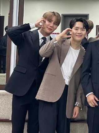 저는 일단 두분이서 그르렁대며 싸우는 게 상상이 안돼요