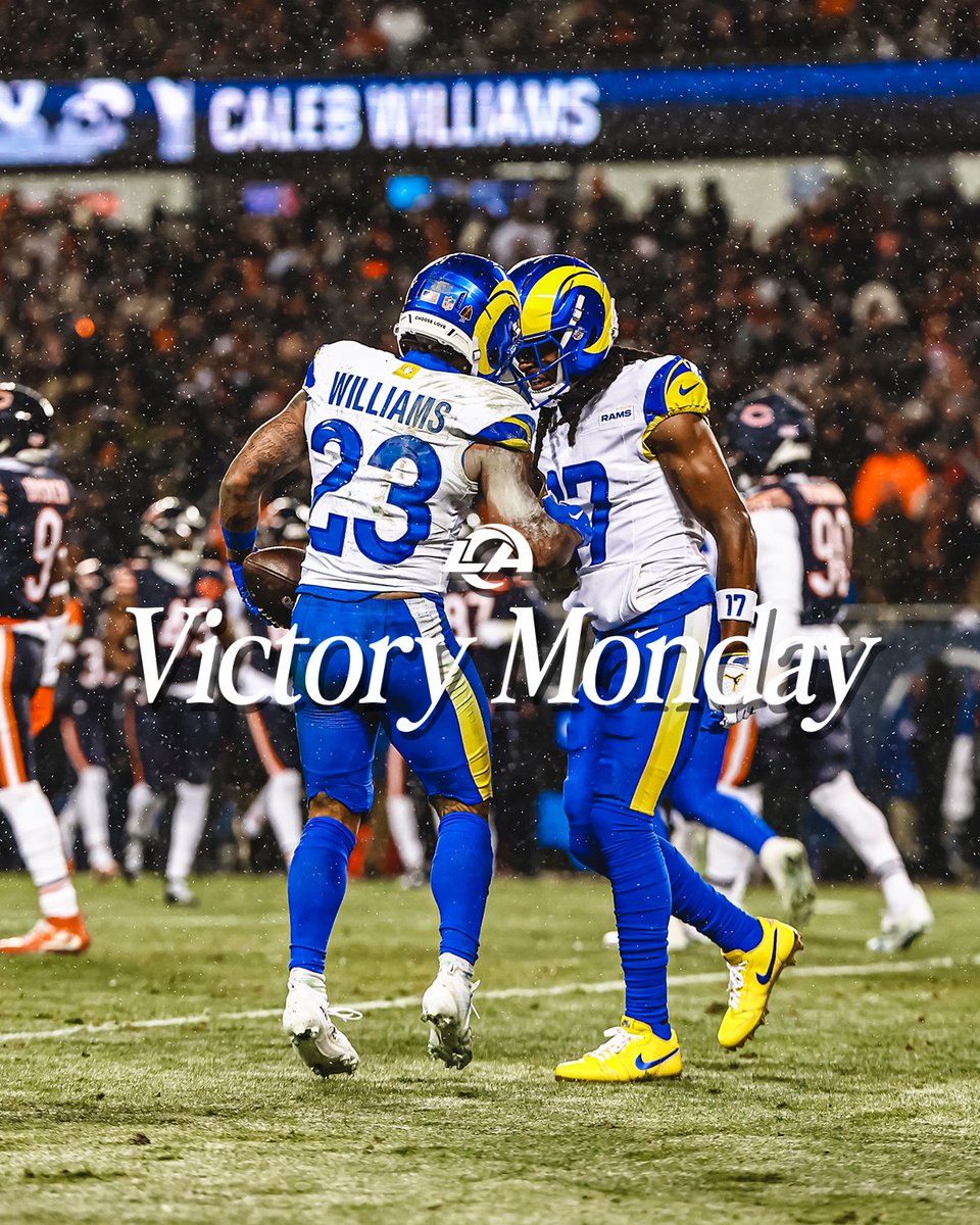 REPOST IF YOU'RE CELEBRATING PLAYOFF VICTORY SUNDAY WITH US!!🙂‍📷↕️