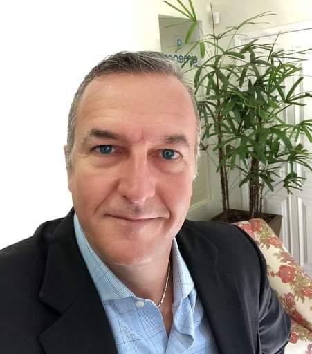 Harold_harri_'s tweet photo. @Keith_rmc7 I'm a widower hoping to find an incredible woman to create new memories with.  Noticed you're single too, do those quiet moments ever make you wish for someone special?
What do you want most from life? https://t.co/PtgAy59uNc