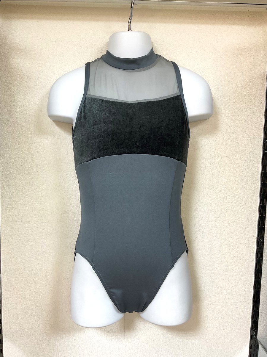 ✨ジュニアに人気のハイネックレオタード✨ 色々なデザインやカラーが