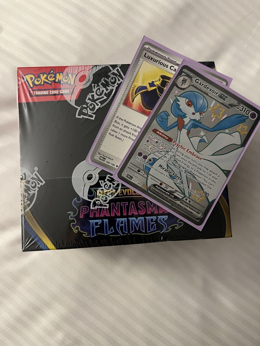 Had a fun time exploring Toronto this week! Top 64 at the regional ☃️