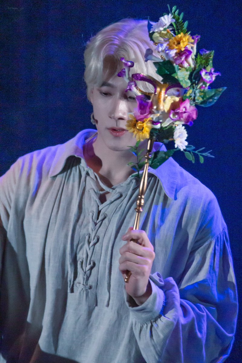 𝓣𝓸. tweet media