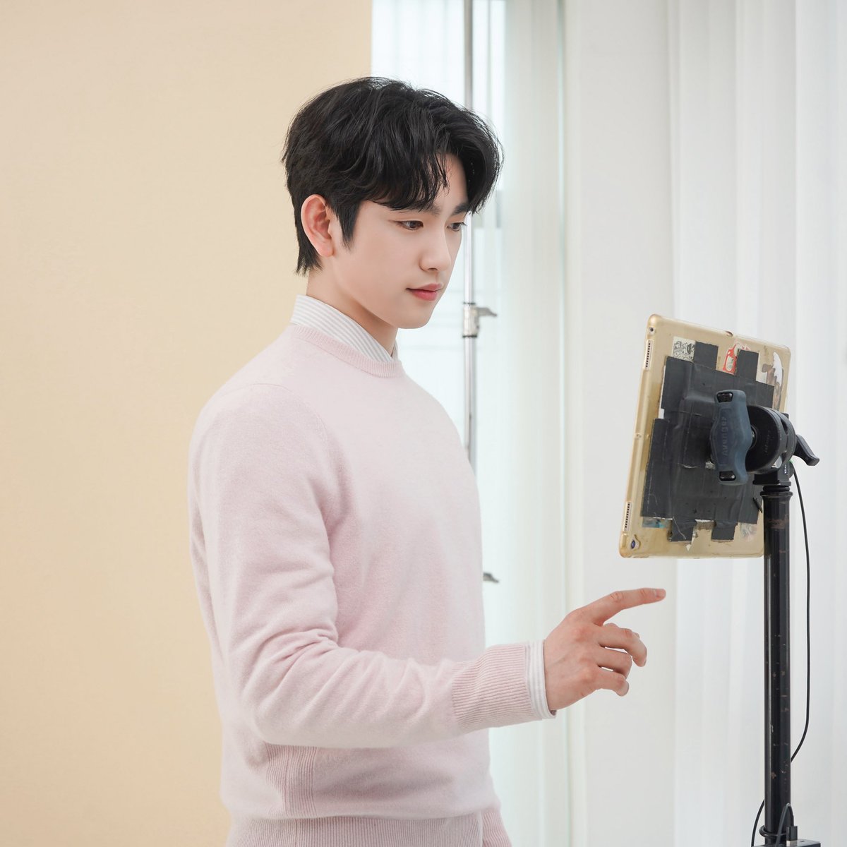 jycanvas's tweet image. 