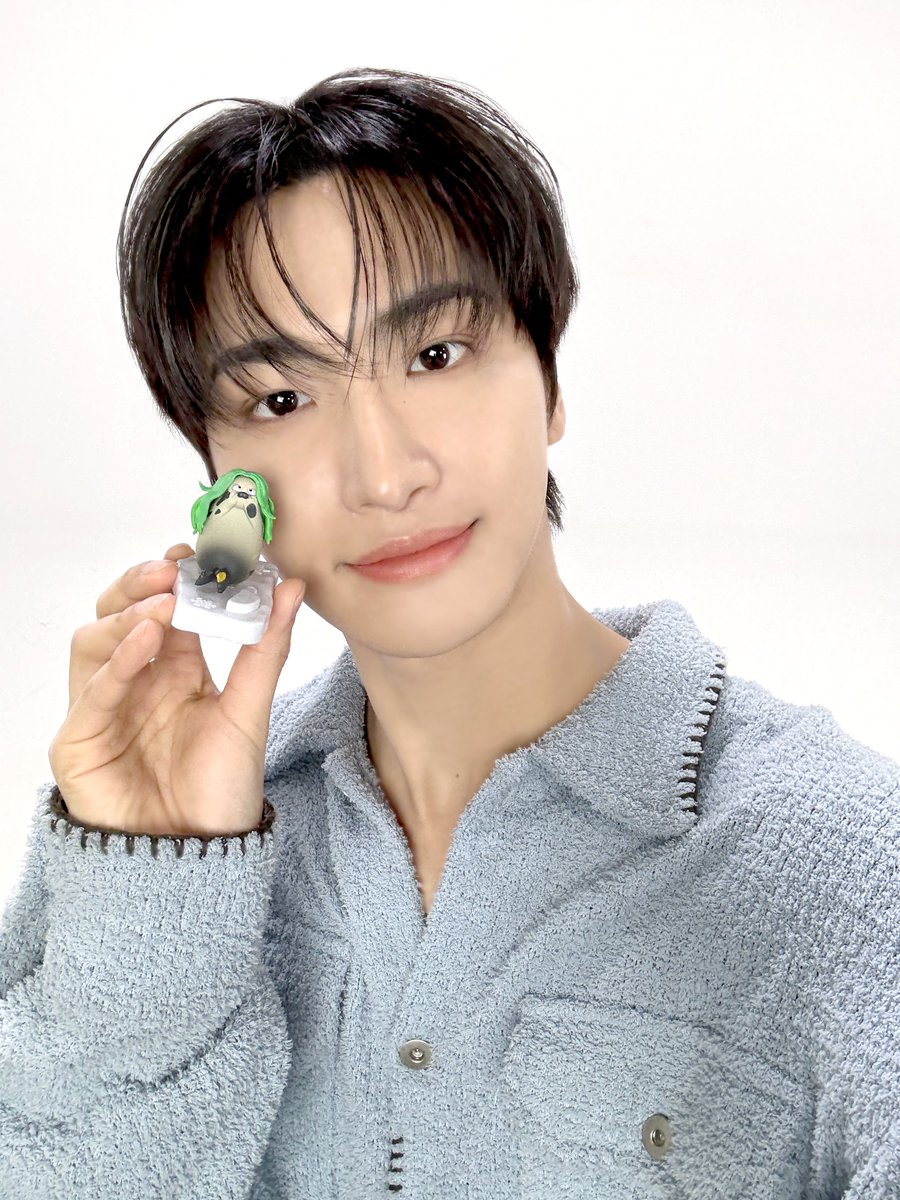 Sealook_daily's tweet image. 우리 잘 어울려-엉?🦭X🐿️⭐️🐶🦊
✨SECRET MISSION 달성! 

티니들을 위한 고화질 셀카 원본이 왔-엉💝
🔗fong.kr/19110/ 

이벤트 참여해줘서 고마워-엉
오늘도 씰룩과 함께 즐거운 하루 되세-엉! 

+ 당첨자분들께는 개별 쪽지를 드렸다-엉💌

#ATEEZ #에이티즈 
#HONGJOONG #홍중 #SEONGHWA…