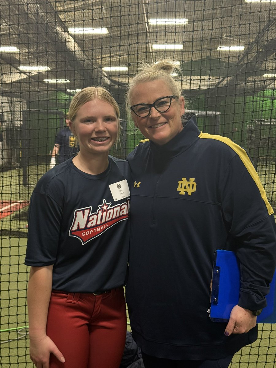 Lois Layer tweet media