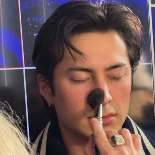 hudsnoopy's tweet image. beauty routine snoopy edition