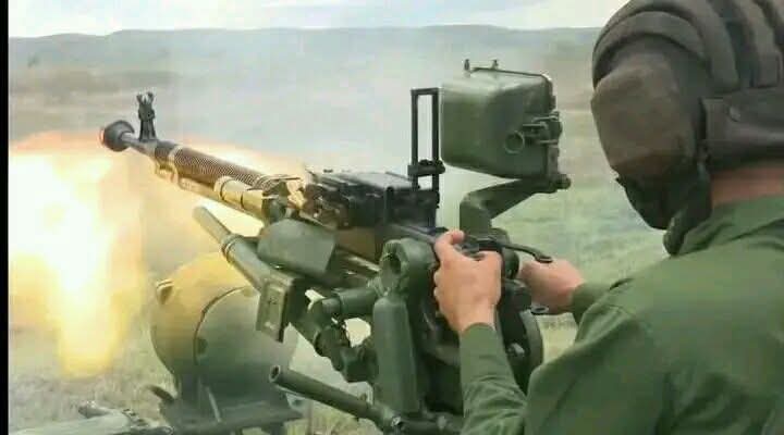 RP_OndaAlegria's tweet photo. 🇨🇺💪| La decisión de lucha del pueblo cubano se manifiesta en la voluntad de defender la Patria, la Revolución y el Socialismo en cualquier circunstancia y condición, hasta la muerte si fuera preciso.

#CubaEsCoraje #CubaEstaFirme #DePieYCombatiendo #UnidosXCuba #RadioProgreso https://t.co/vZbw1vdHJq