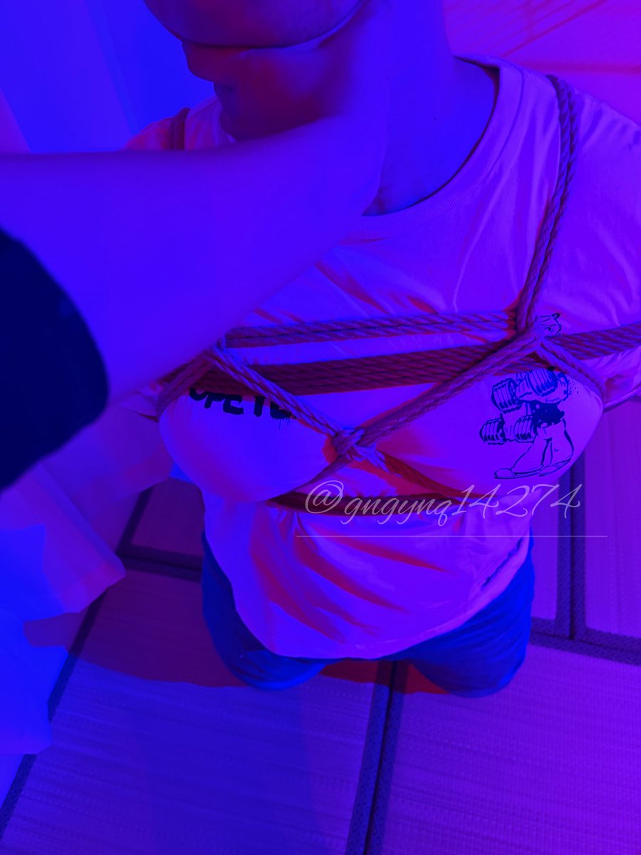 綁了一個30多歲ㄉ叔叔
🪢<a href="/gngynq14274/">DDDelay</a>