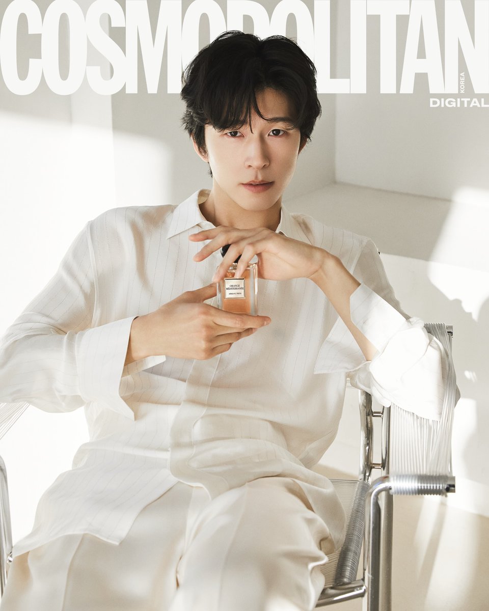 myendless_Blue's tweet image. 260119 코스모폴리탄 인스타그램 #홍경

코스모폴리탄 2026년도 2월 호

홍경과 아르마니 퍼퓸이 완성한 코스모폴리탄 2월호 디지털 커버🤍 더 깊고, 신중하게, 스스로를 마주하는 배우 홍경 그리고 그를 닮은 아르마니 프리베와의 만남을 코스모 2월호에서 만나보세요👀