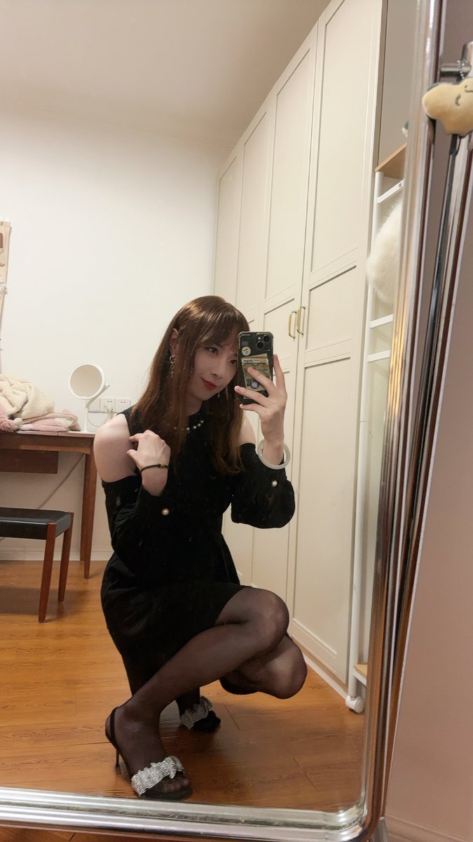 Shay_paiguJ's tweet photo. #男娘 #cdts #女装 #黑丝 💄坏女人得到一切 https://t.co/uX9u0739hy