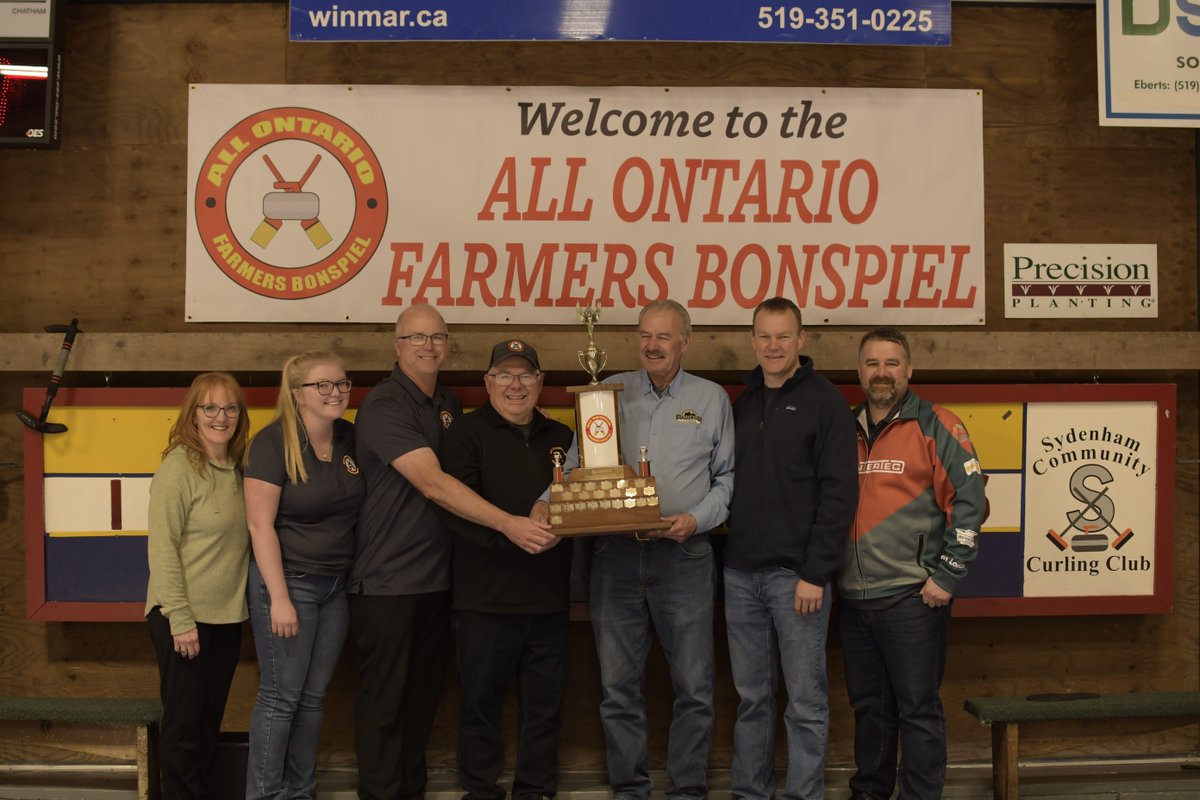 The Richmond family was on hand to present the trophy to the winners of the bonspiel. The trophy was dedicated to Bob Richmond after his passing in 1993 to recognize all his efforts and contributions to the bonspiel. 

farmersbonspiel.com/history.html 

#curling #ontag