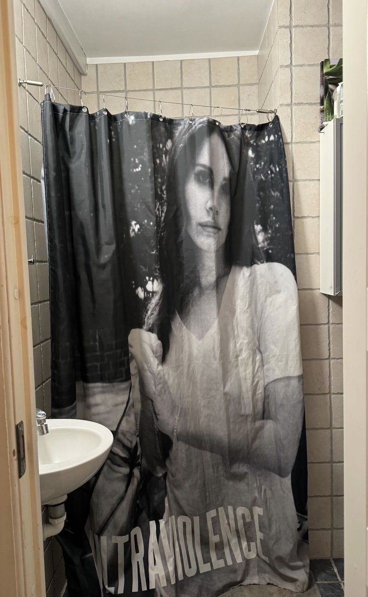 Cinnamon Girl (@bbodyelectric14) on Twitter photo 