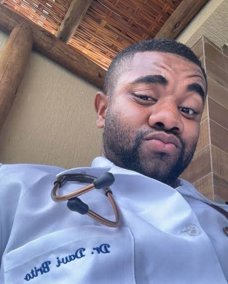 macaquinhe's tweet image. 