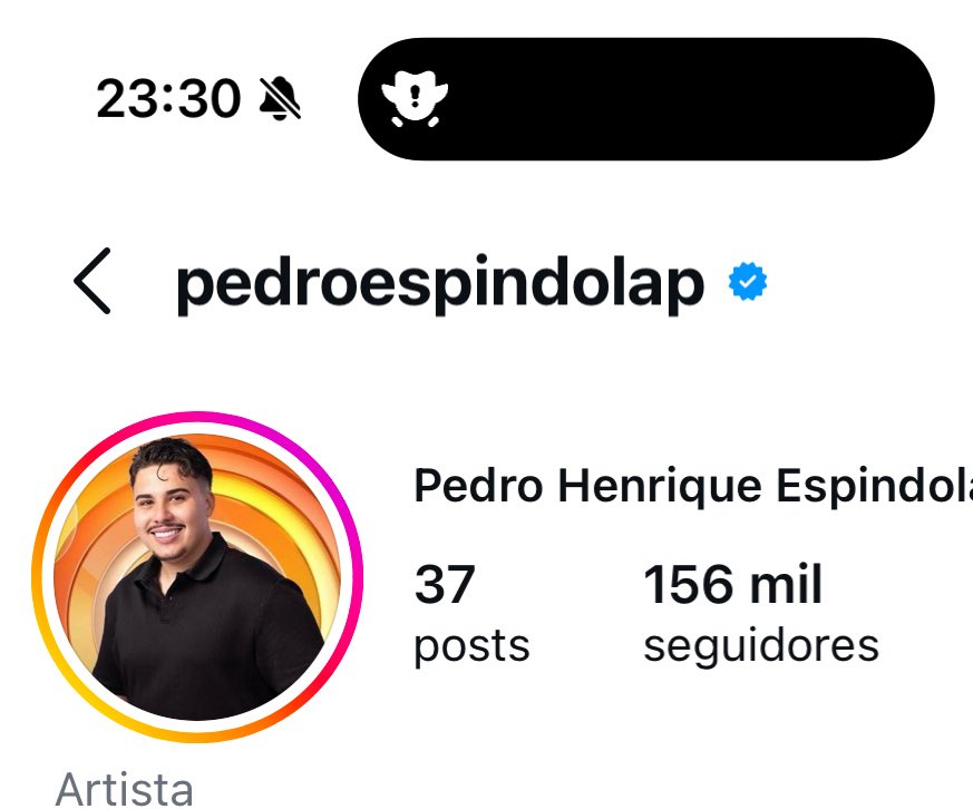 Dudu's tweet image. O Pedro tinha 140 mil seguidores quando foi expulso. Tinha 155 mil às 23h27 e tá só aumentando. Esse país é bizarro. #bbb