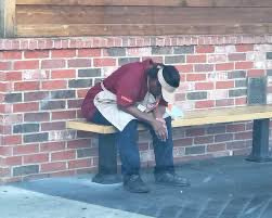 BrandonDorans's tweet photo. How it feels watching the bears https://t.co/6cFGBT9ygQ