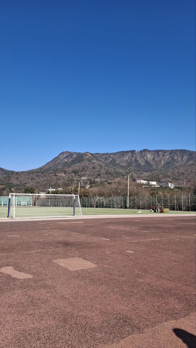 Bunda, Alhamdulillah anaknya sekarang semester 3 K3 UI udah ikut short exchange ke Inje University, Korea Selatan 🇰🇷