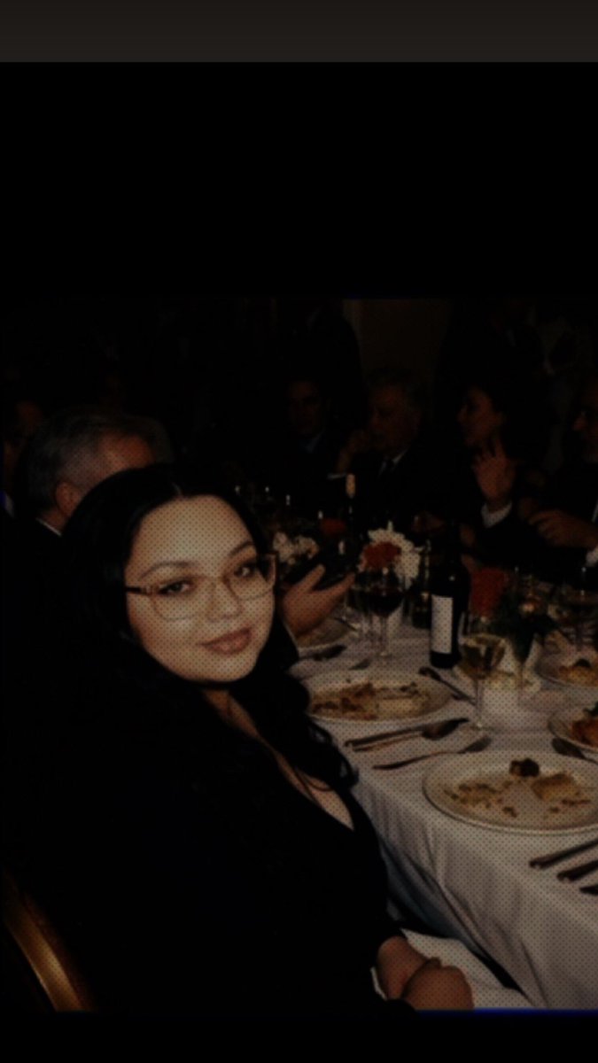 vixariaa's tweet photo. I think I look so pretty here, this was at my grandmothers birthday dinner :) 

#paypig #findom #cashapp #paypal #twt #twitter https://t.co/v1tyIRWxnE