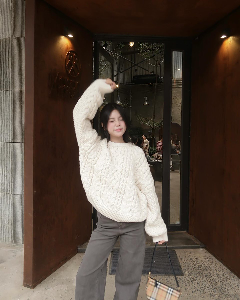 lsjackit's tweet image. Hi friend! 🌈 Today is a great day because you are stronger than you think and today is full of possibilities. ☀️
sdtq

#vip 
gTi