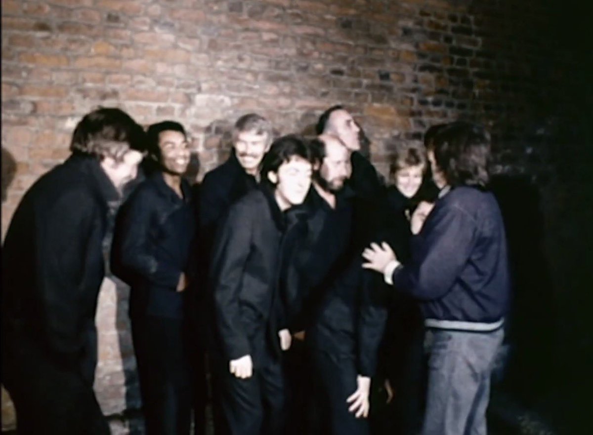 peterlanee's tweet photo. getting ready                         to make history https://t.co/sT7z8sA9lo