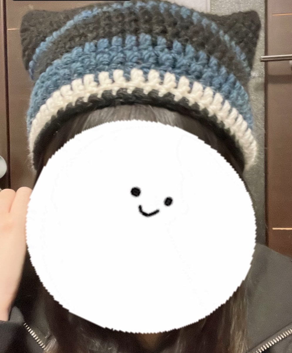 Umi_104_'s tweet photo. 今年の冬は沢山帽子編んでる。
なんか被る頭どうしたって足んない🤔 https://t.co/Ido4pdR6Oa
