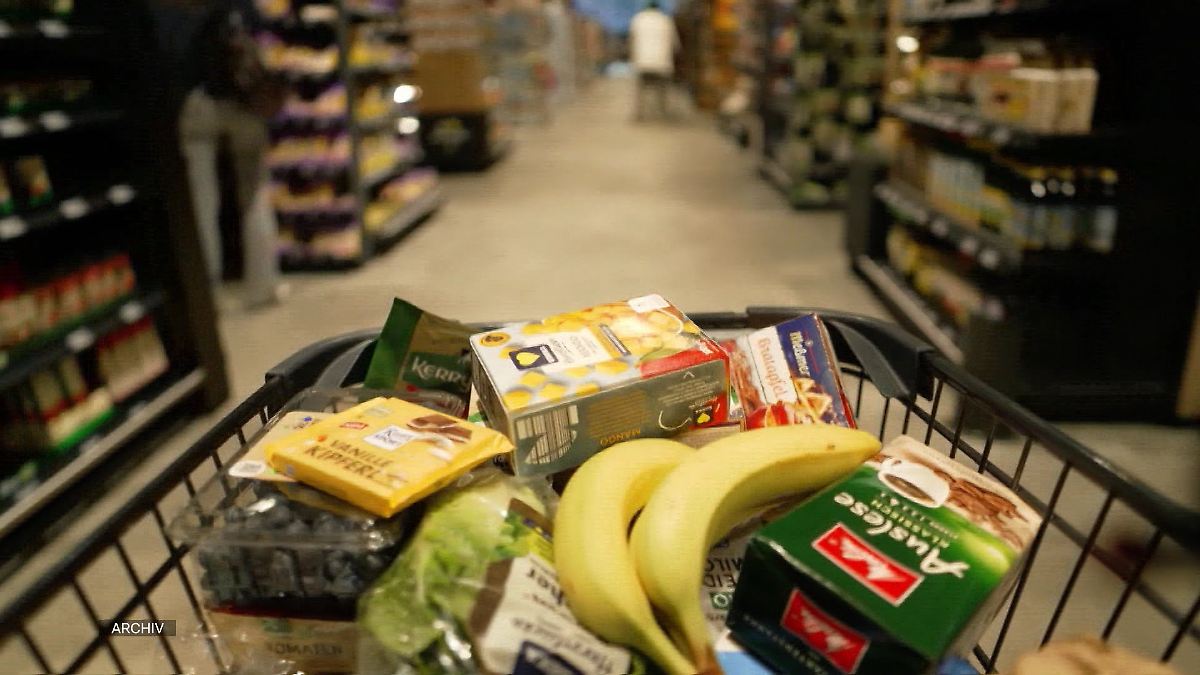 ntvde's tweet image. Lebensmittelpreise explodieren: Warum 100 Euro im Supermarkt nicht mehr reichen n-tv.de/mediathek/vide…