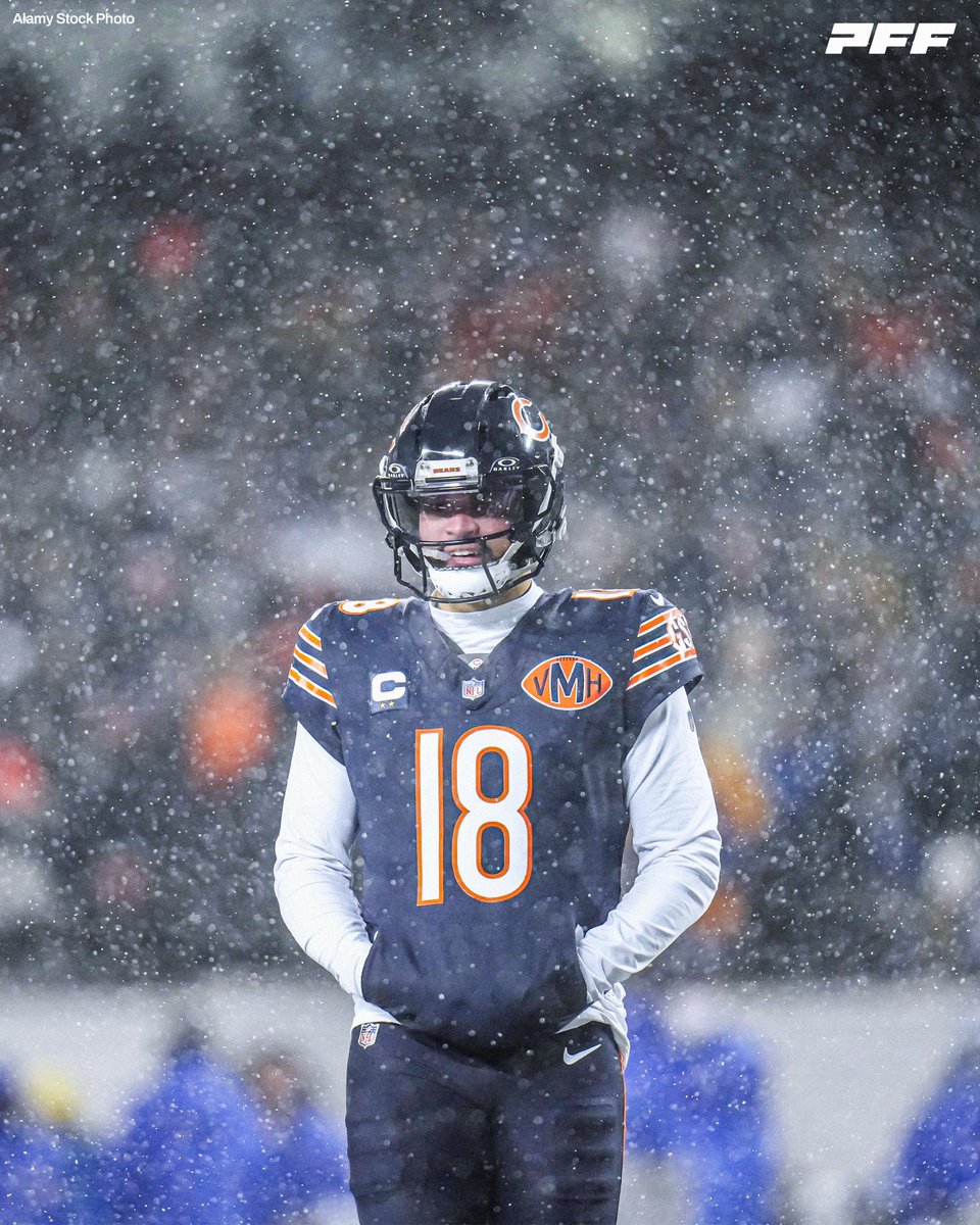 PFF's tweet image. Caleb Williams in Year 2 was absolute cinema

🧊 5,008 total yards
🧊 34 Total TDs/12 INTs
🧊 69.3% adjusted completion rate
🧊 35 Big Time Throws