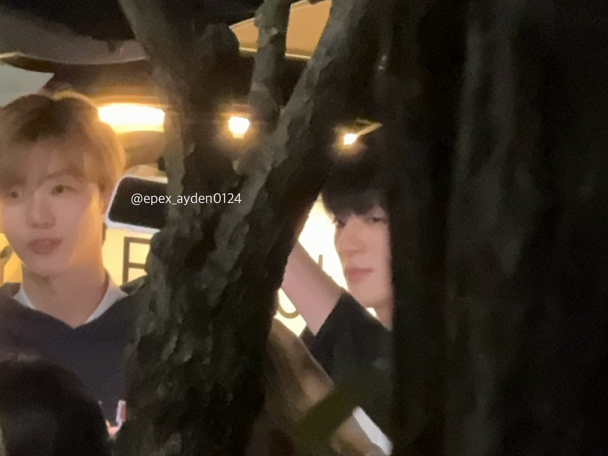 ainavirie's tweet image. this one scene for special eps kahh......