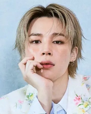 VMinvLivetoday's tweet image. TWO ETHEREAL SOULMATES 🤍