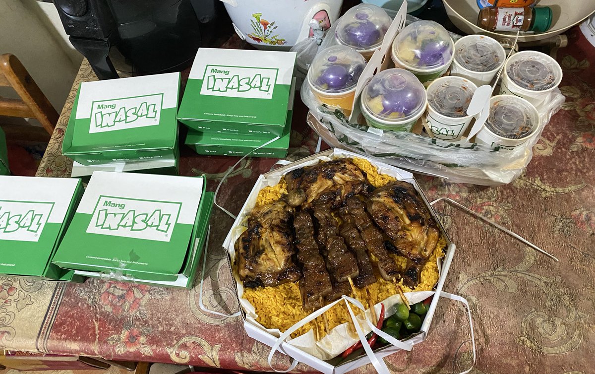 JmfyangL's tweet image. Thank you po sa food mukba na tayu.

Special thank u @MangInasalPH and thank u din @FyangSlayers 

FYANGsarap Sa MANGINASAL
#NapapasarapPagKaingMangInasal