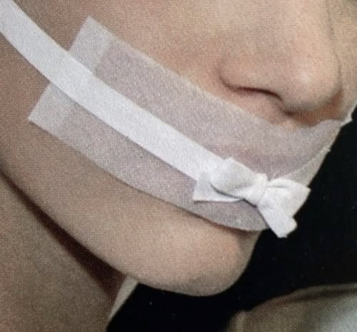 valeriavenoire's tweet image. 