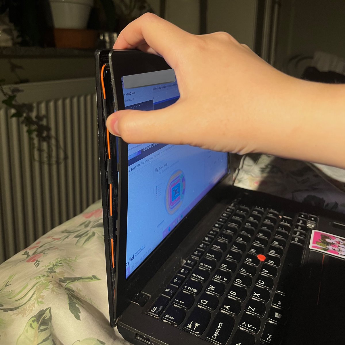 zoldyckgfs's tweet photo. the computer i’m trying to get tickets on btw… and the keyboard doesn’t work :3 wish me good luck! https://t.co/xTYRThd7as