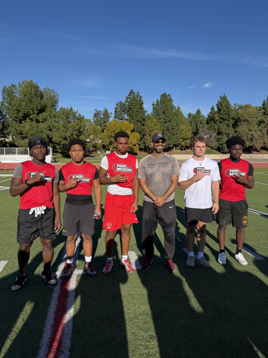 Dame Lester tweet media