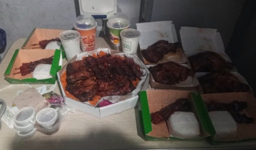 jeremiah04187's tweet image. Thank you so much @MangInasalPH 
@FyangSlayers 

FYANGsarap Sa MANGINASAL
#NapapasarapPagKaingMangInasal