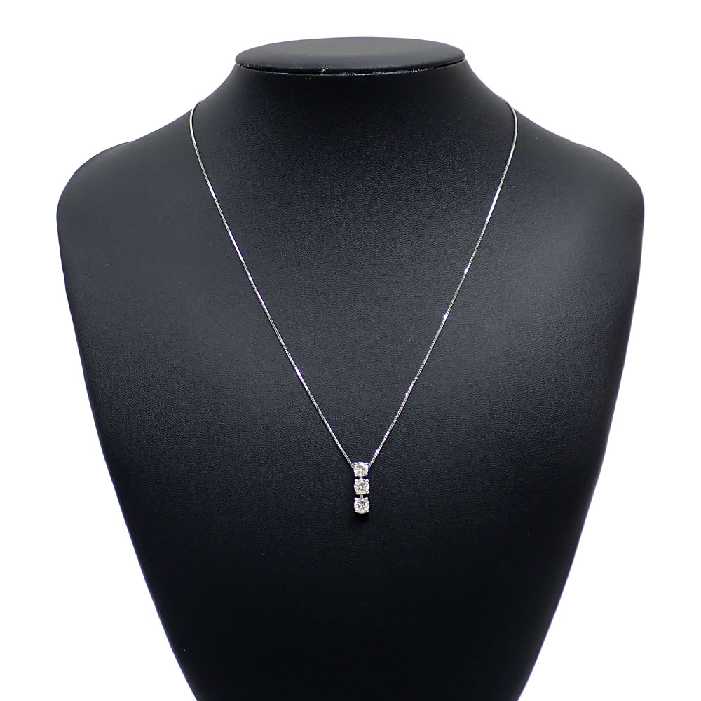 Pt900/Pt850 トリロジー ダイヤモンド ネックレス 販売中です✨ Pre