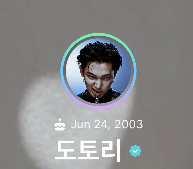 Kkureumi_75 tweet media