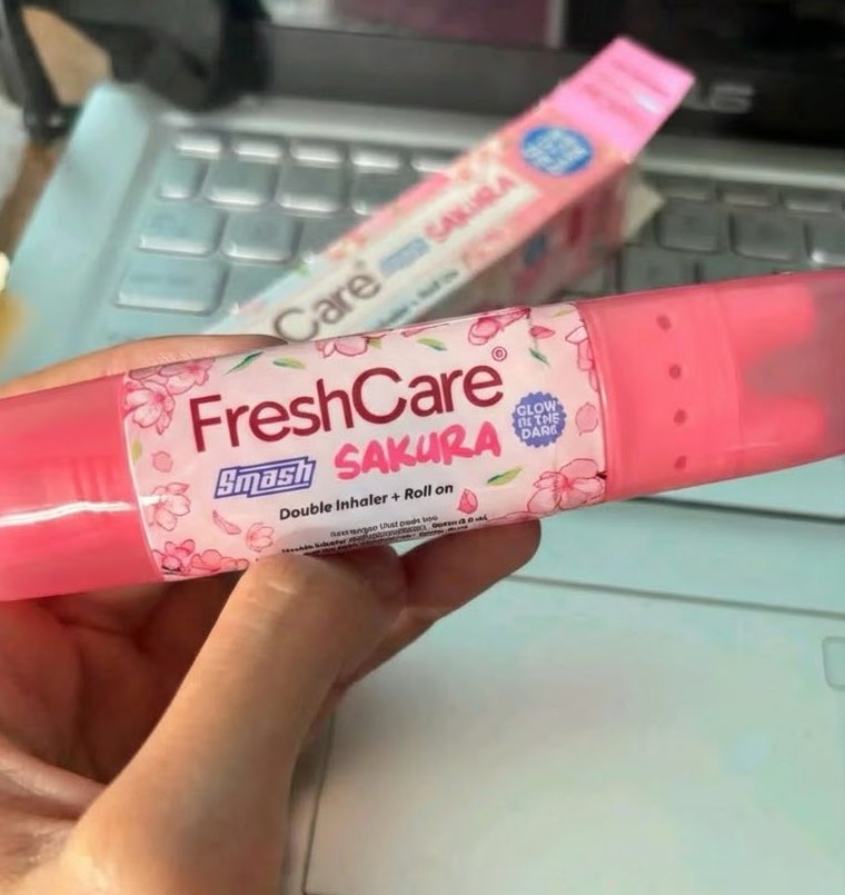 ruparipi_'s tweet image. New “FRESHCARE SAKURA” scent in pink packaging. So cute, perfect for Valentine’s 🌸