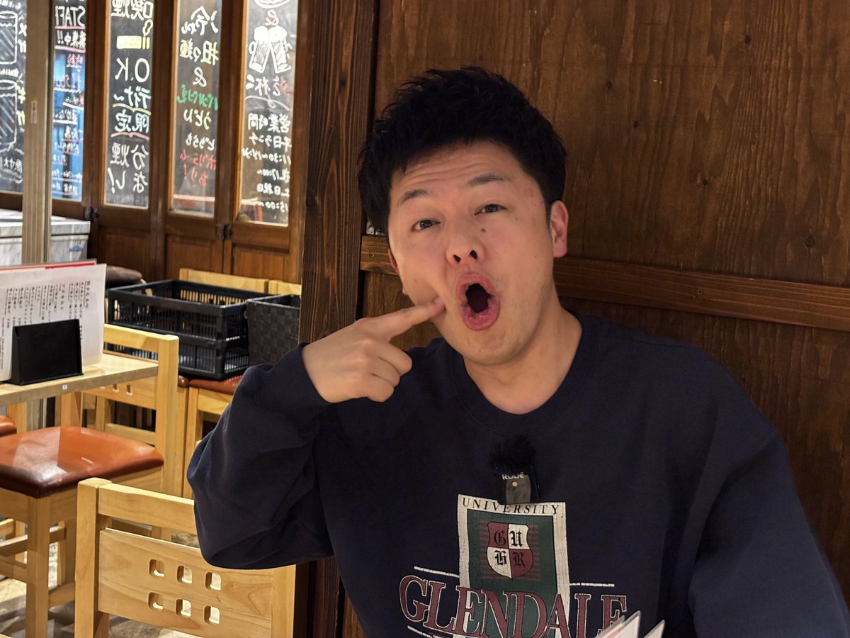 本日より「夜からあらぶんちょ散歩〜千代田区永田町一・二丁目かいわいの夜」放送しています！今回は永田町一・二丁目を飛び出して、麹町方面への夜散歩となりました。ぜひご覧ください！ちなみに雨は降ってません〜(Dtake)
#夜から
#夜からあらぶんちょ散歩
#千代田区永田町一・二丁目かいわい