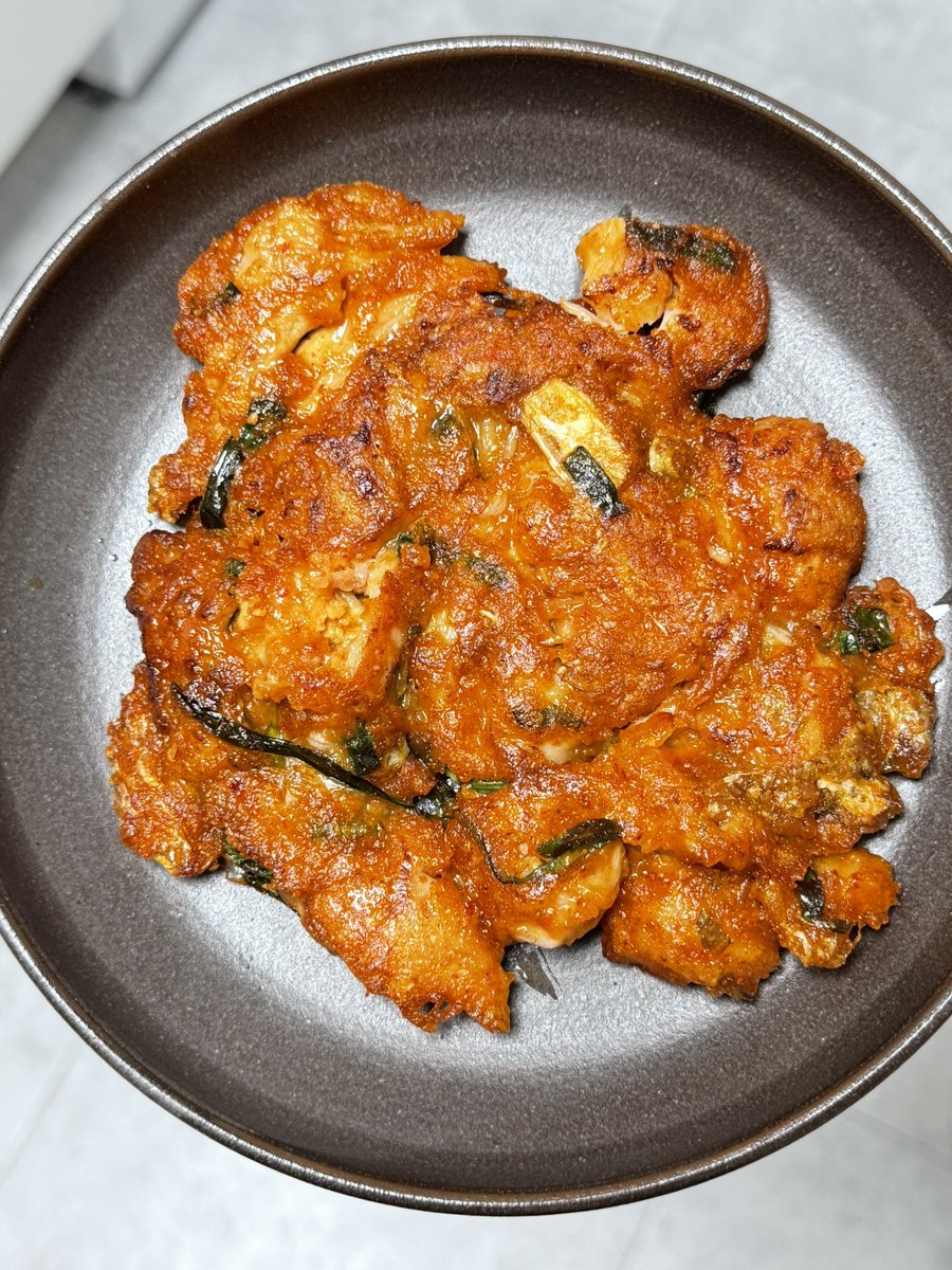 woo_1212's tweet image. 노 밀가루 고추김치닭전 
다이어트 하다가 김치전이 너무 먹고싶을 때 먹는 레시피 👏🏻 
인스타 쿡연주님 레시피 변형버전 
완전 맛있다 ...!!!!