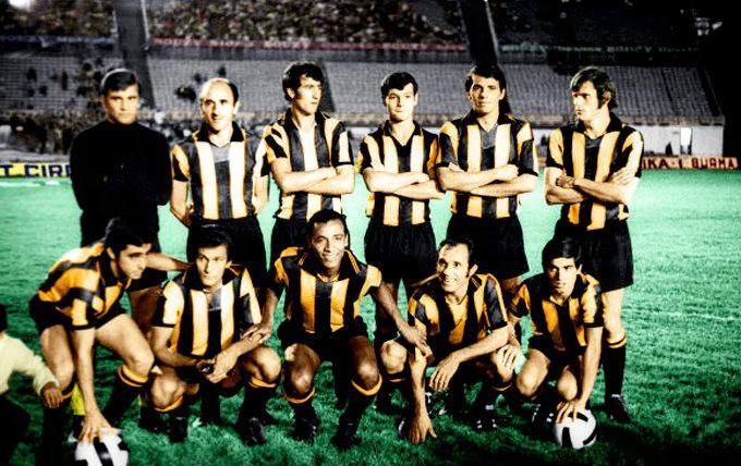 🗓️#UnDíaComoHoy de 1970 <a href="/OficialCAP/">PEÑAROL</a> vencía 4-2 a Independiente 🇦🇷 por el Torneo Cuadrangular De Carnaval

🏟️Parque Central

⚽⚽Ricardo Soria 3' y 70'
⚽Waldemar Cáceres 44'
⚽Ermindo Onega 74'

🏆El Decano obtiene el título amistoso